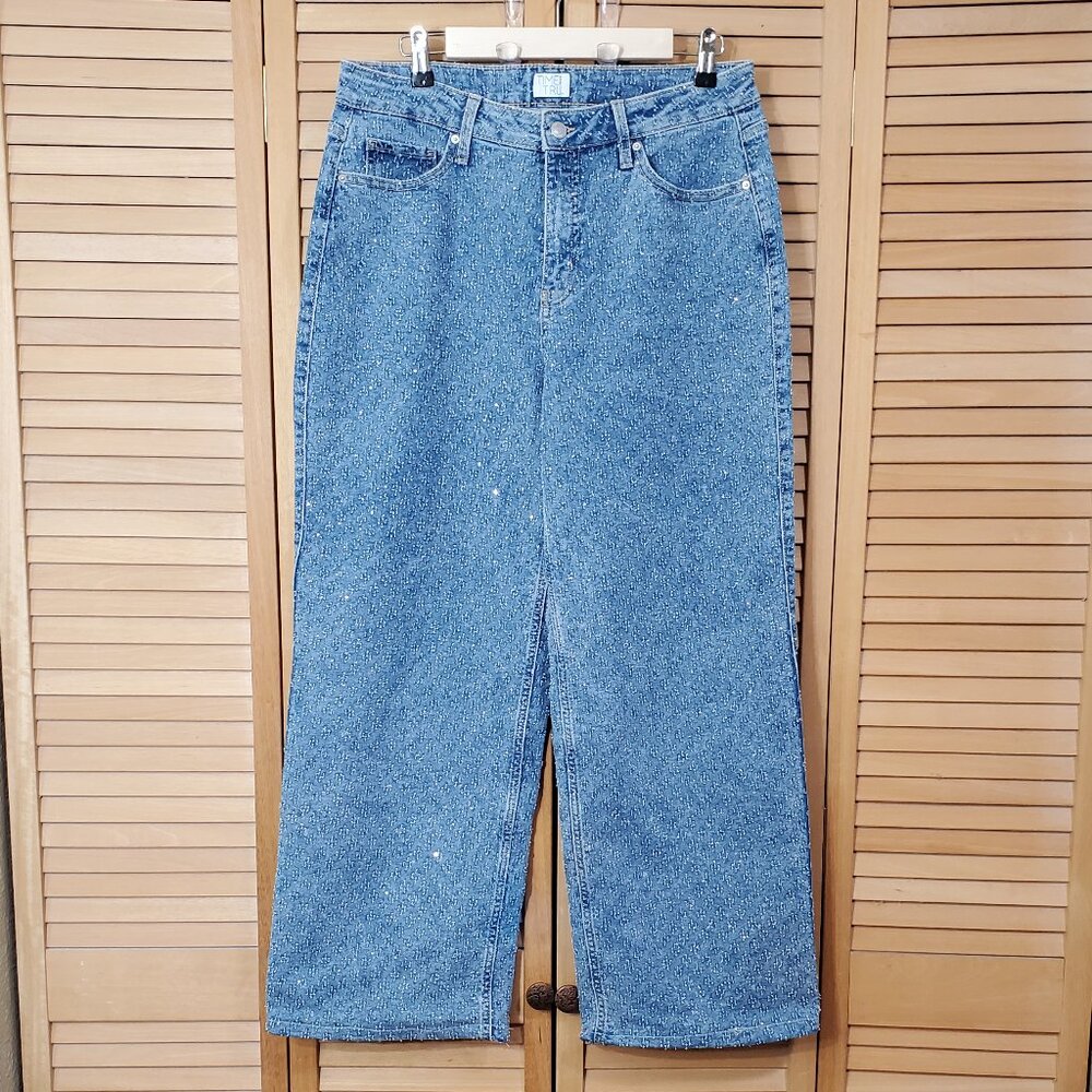 Time and Tru Women's High Rise Rhinestone Embroidered Wide Leg Jeans 14 - Picture 8 of 10